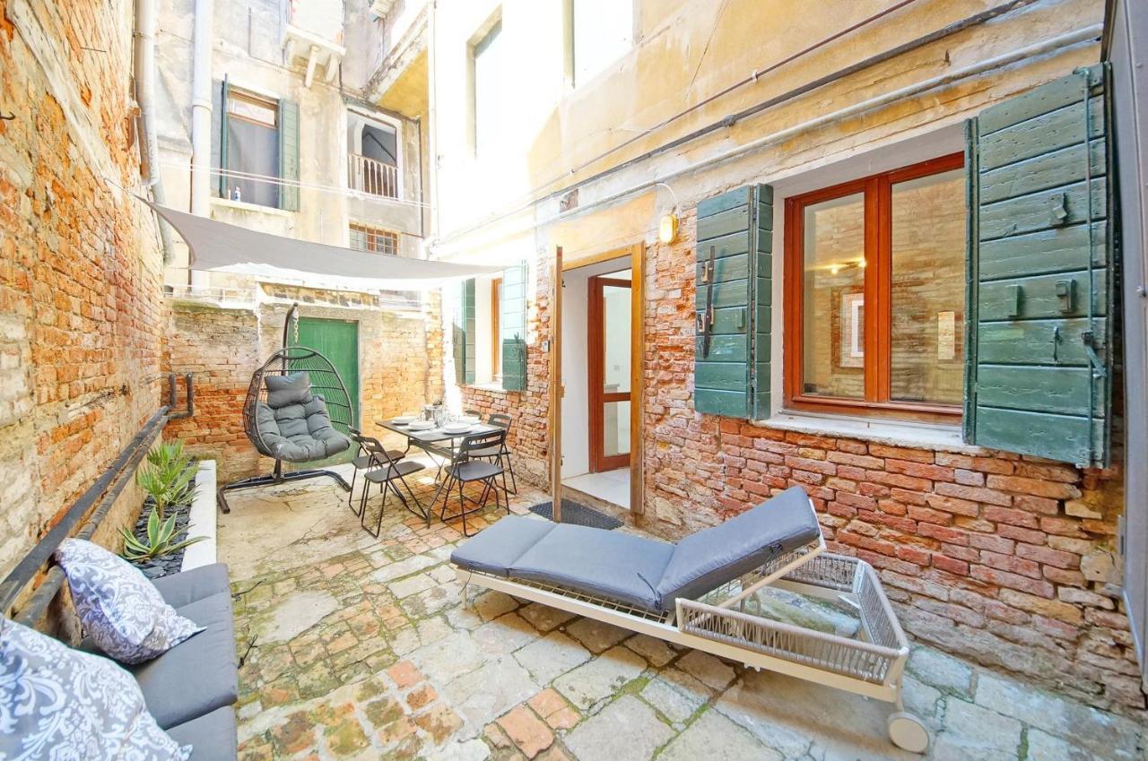 Gondola View Apartment Venise Extérieur photo
