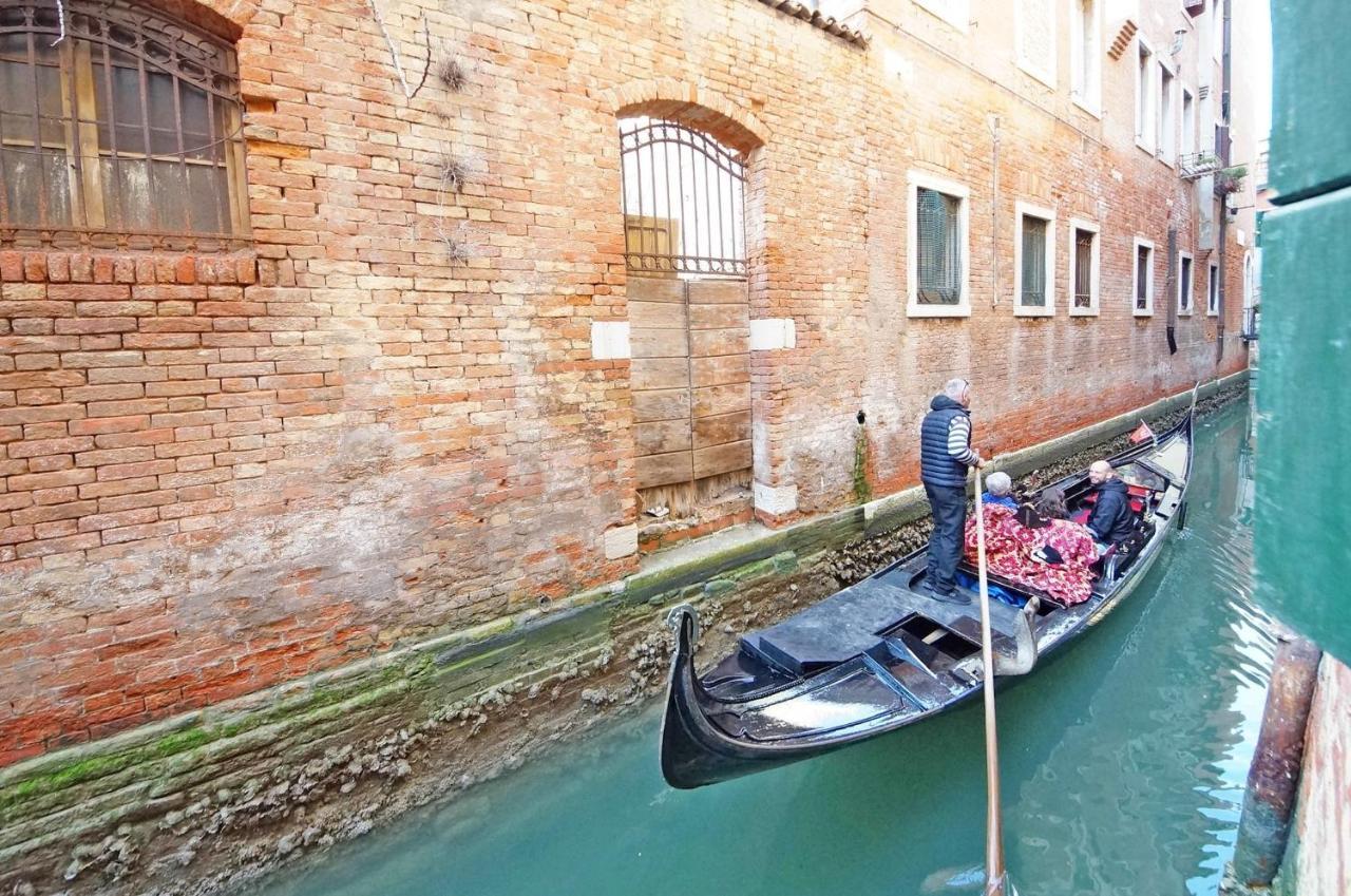 Gondola View Apartment Venise Extérieur photo