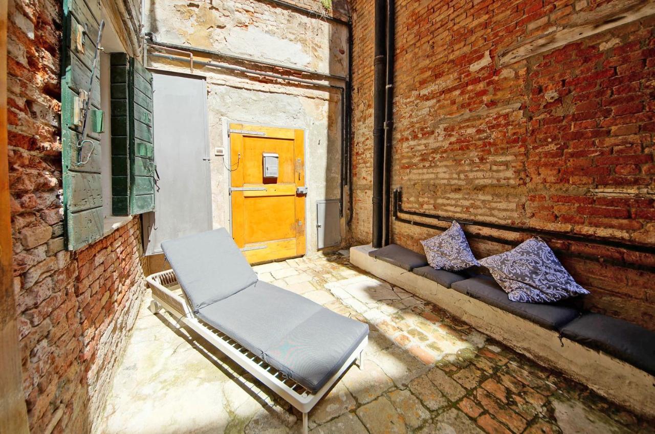 Gondola View Apartment Venise Extérieur photo