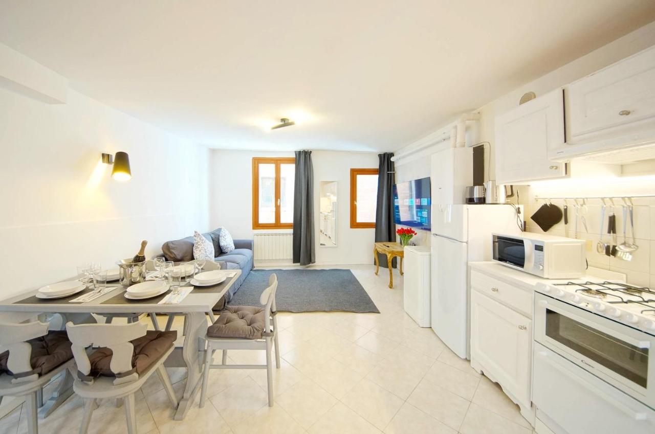 Gondola View Apartment Venise Extérieur photo
